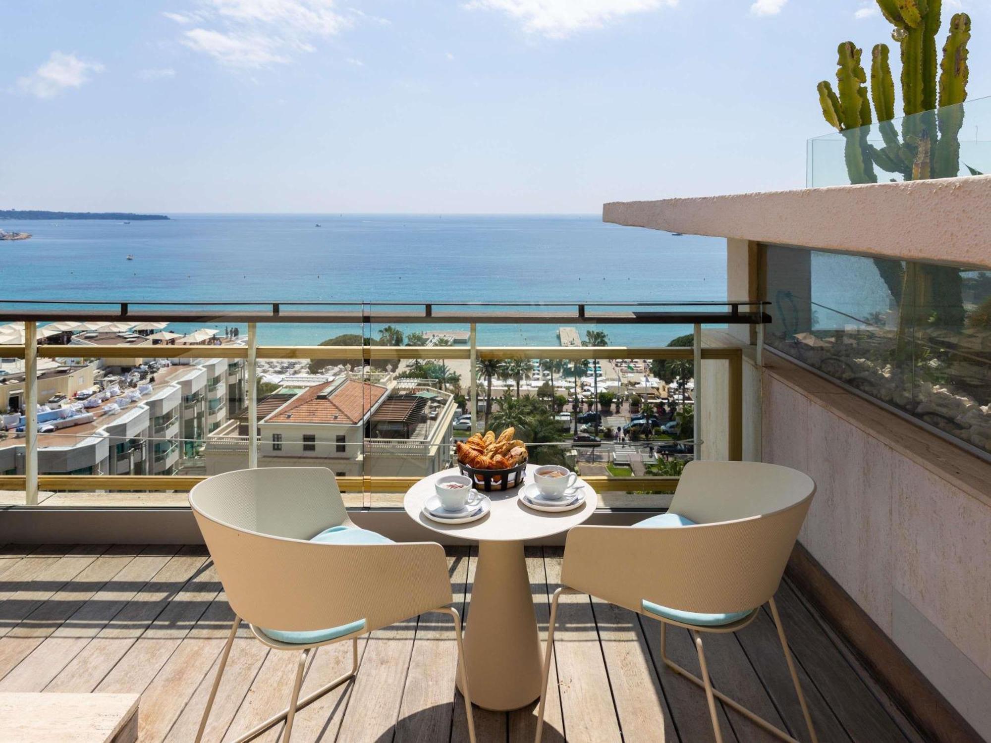 Panoramic Room Terrace Sea View